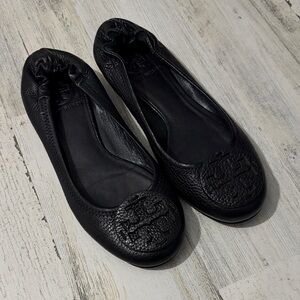 Tory Burch Mini Ballet Black Textured Flats Size 5
